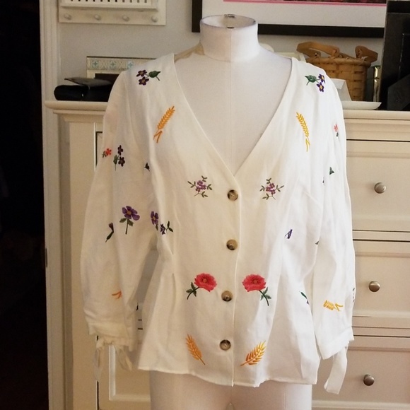 TOPSHOP WHITE TOP WITH FLOWERS SZ 12US NEW - Picture 7 of 8